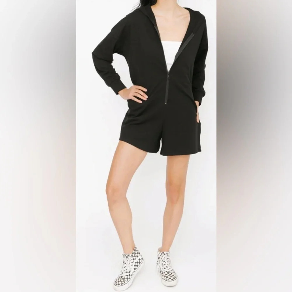 Smash & Tess Malibu Hooded Black Zip Up Romper XS